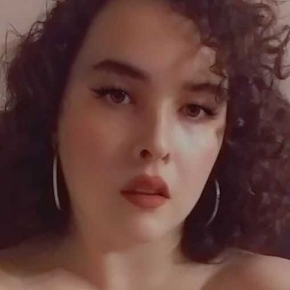 Meet your Posher, Erin - Picture 1 of 1